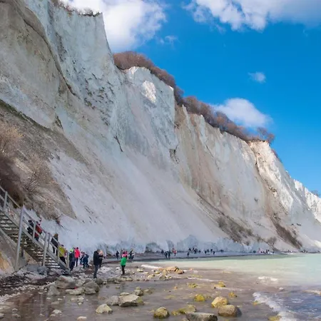 Bed And Boat דירה Præstø